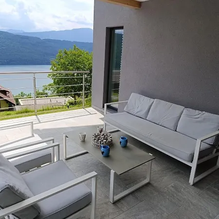 别墅 Modern House In The Woods With A View Of Millstaettersee