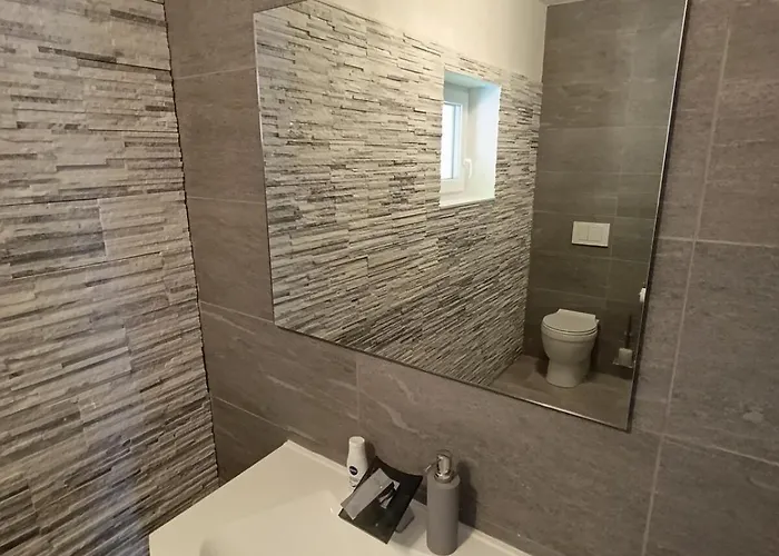 Modern House In The Woods With A View Of Millstaettersee *